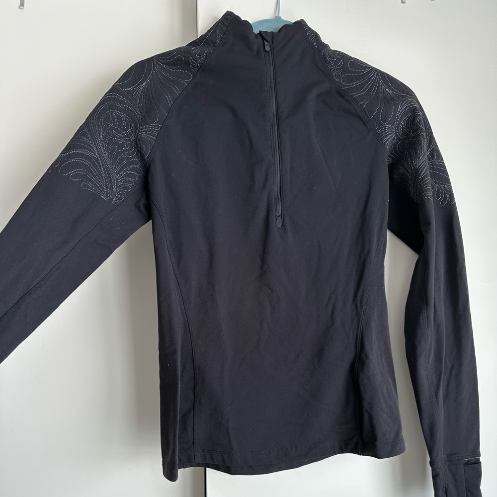 Limited edition lululemon half zip thermal long sleeve